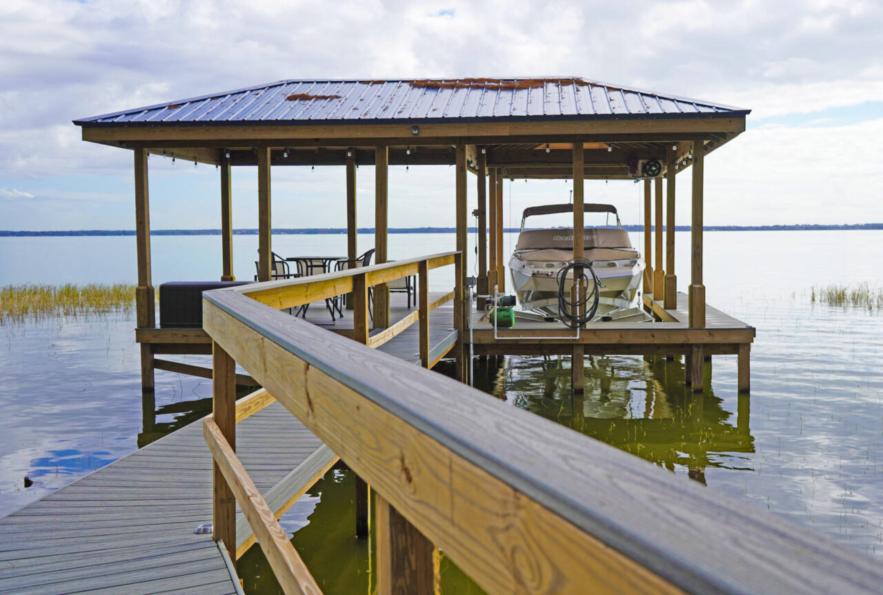 Secured Dock Builders – Let us do the work. You enjoy the breeze.